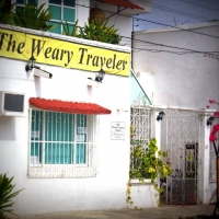 The Weary Traveler Hostel Tulum