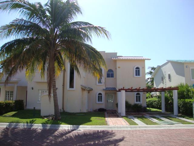 real estate in cancun remax