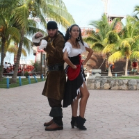 Pirate Show Cancun Jolly Roger