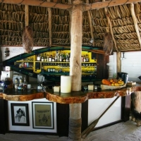 Barquito Mawimbi Beach Bar & Restaurant 
